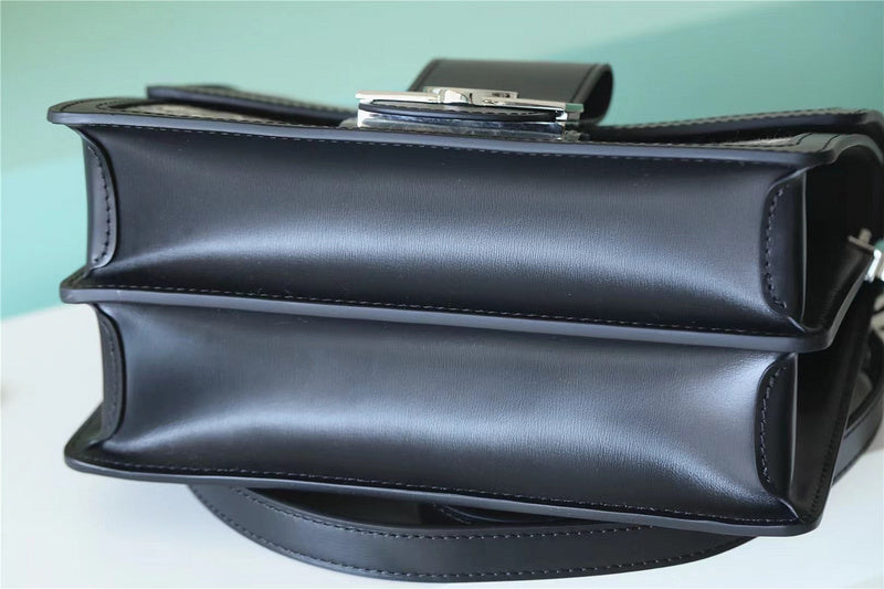 Ozarra - LUV Bags - 487