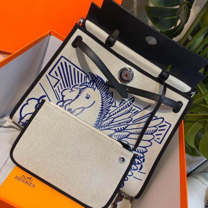 Ozarra - HMS Bags - 059