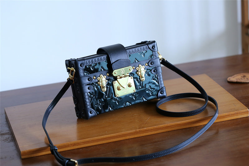 Ozarra Fashion Lu-Vi bags - 8227