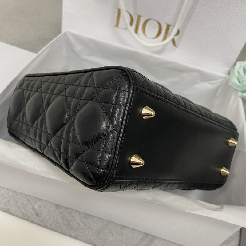 OZ - Dir Bags - 925