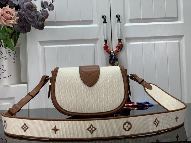Fashion Lu-Vi bags - 3420