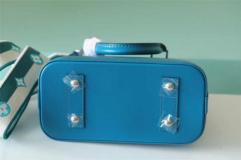 Ozarra - LUV Bags - 124