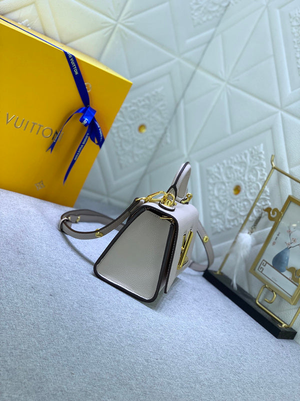 Ozarra - GUKI Women Bags - 1576