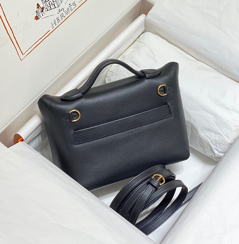 Ozarra - HMS Bags - 051