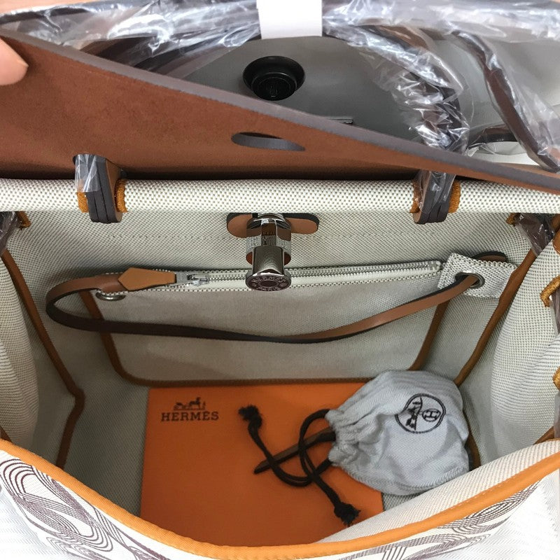Ozarra - HMS Bags - 075
