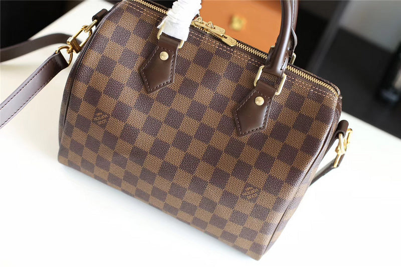 Ozarra Fashion Lu-Vi bags - 8149