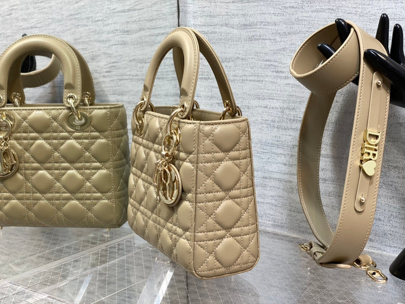 OZ - Dir Bags - 1073