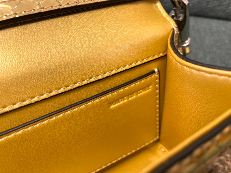 OZ - VEL Bags - 825