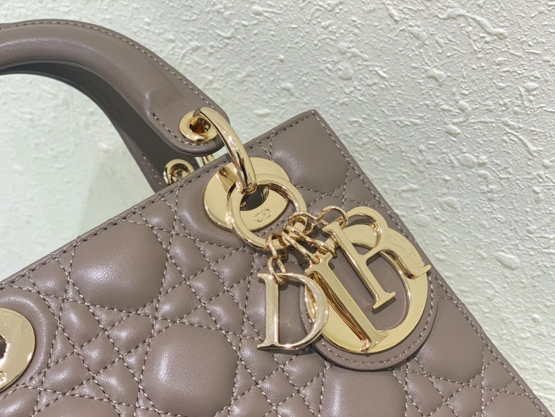 OZ - Dir Bags - 1090