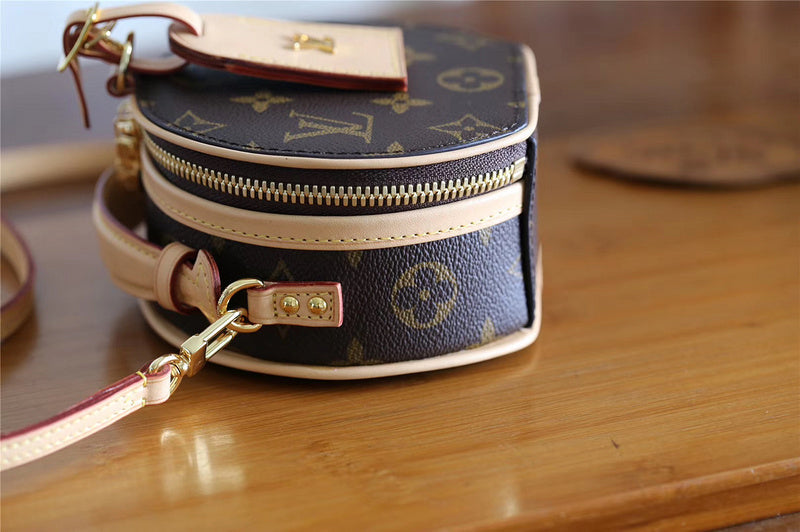Ozarra Fashion Lu-Vi bags - 8338