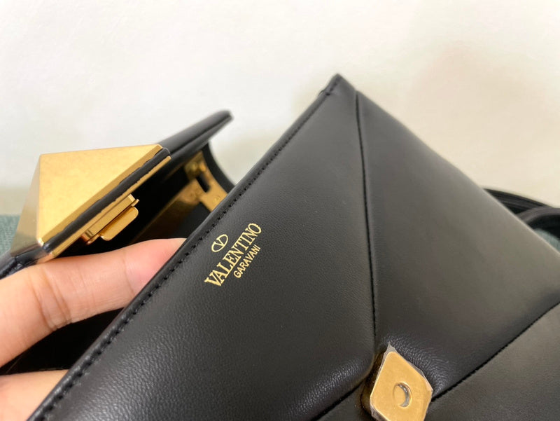 OZ - VEL Bags - 239