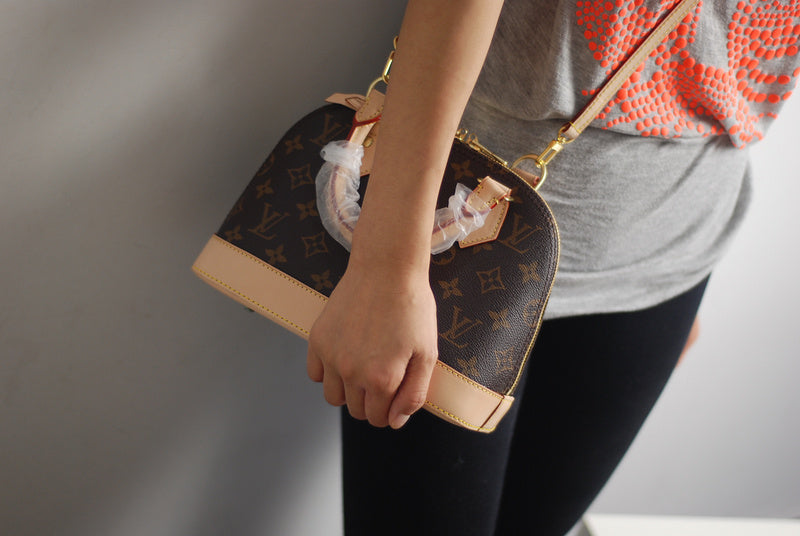 Ozarra Fashion Lu-Vi bags - 8260
