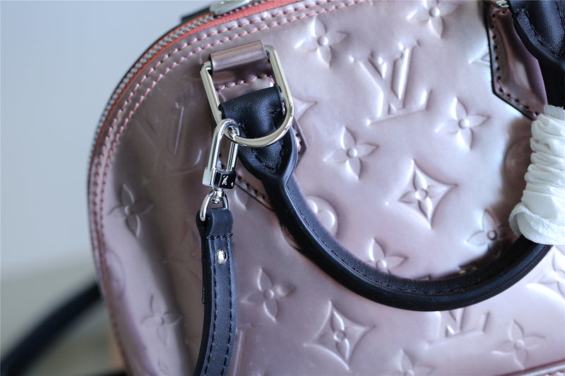Ozarra Fashion Lu-Vi bags - 8272