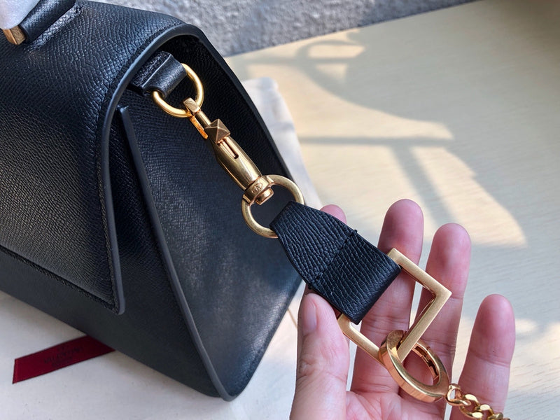OZ - VEL Bags - 657