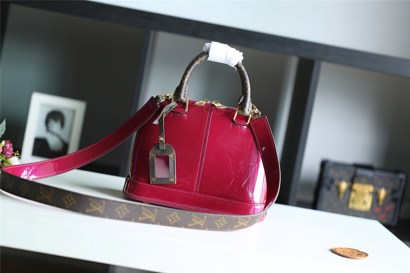 Ozarra Fashion Lu-Vi bags - 8282