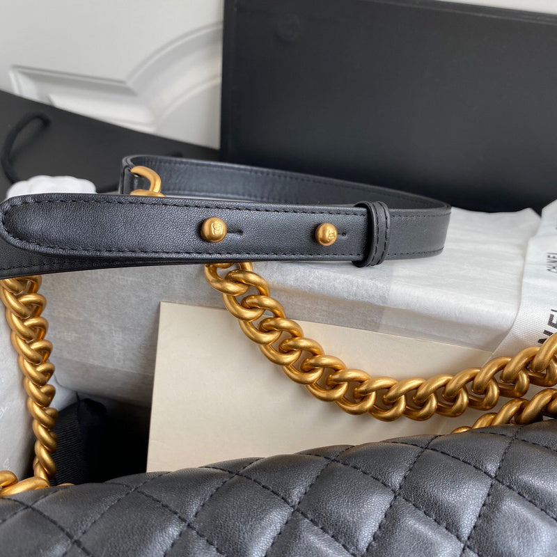 Ozarra - CHL Bags - 7428