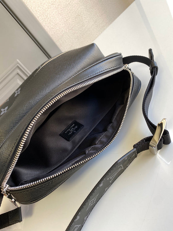 Ozarra Fashion Lu-Vi bags - 16999