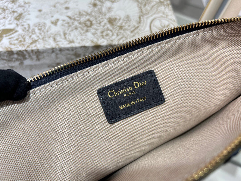 Ozarra - Dir Bags - 581