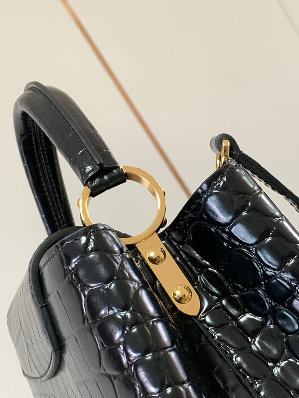 Fashion Lu-Vi bags - 3359