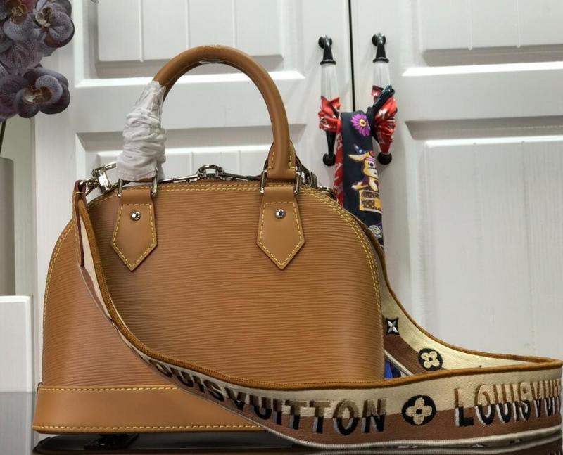 Ozarra Luxury - LOV Bags - 2435