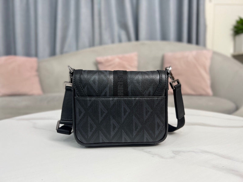 Ozarra - Dir Bags - 611