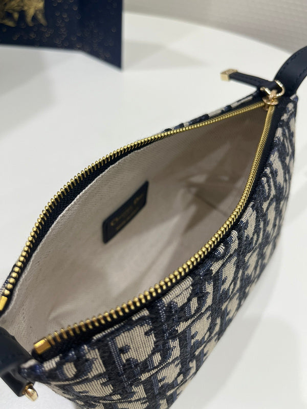 OZ - Dir Bags - 715