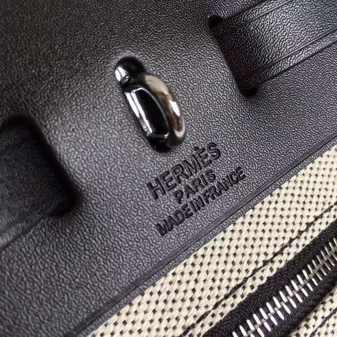 Ozarra - HMS Bags - 065