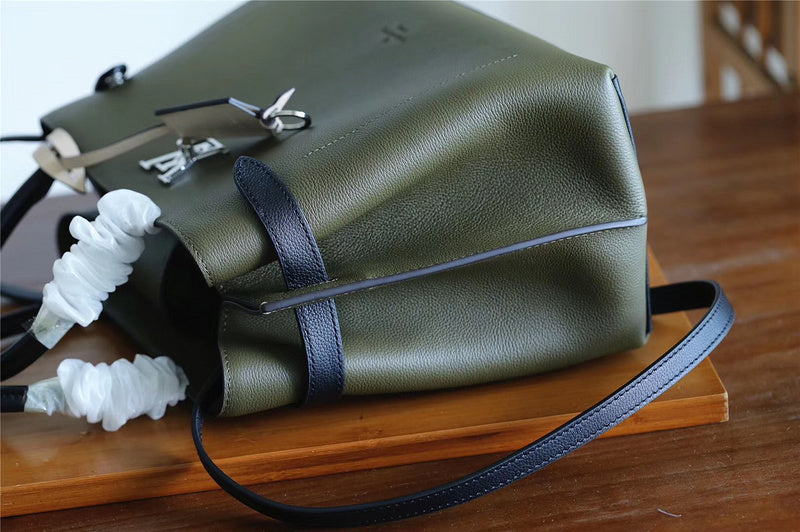 Ozarra Fashion Lu-Vi bags - 8239