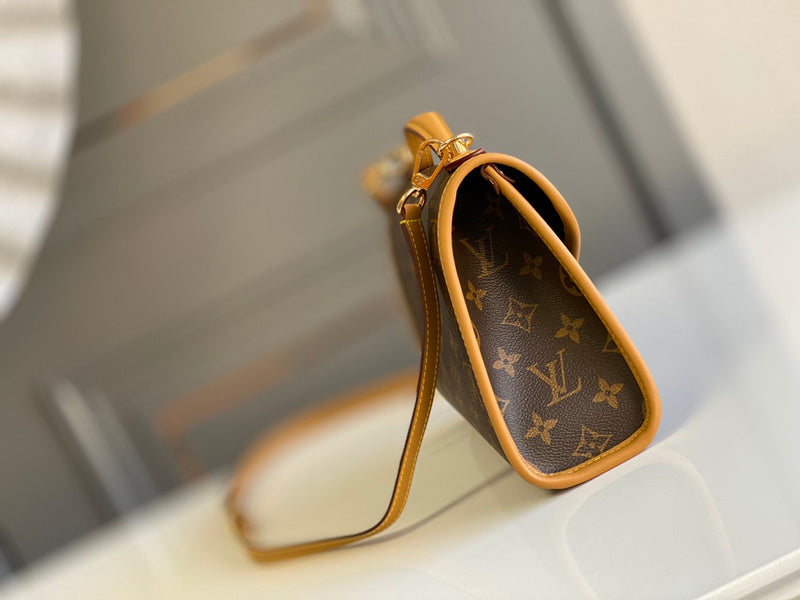 Ozarra Fashion Lu-Vi bags - 17005