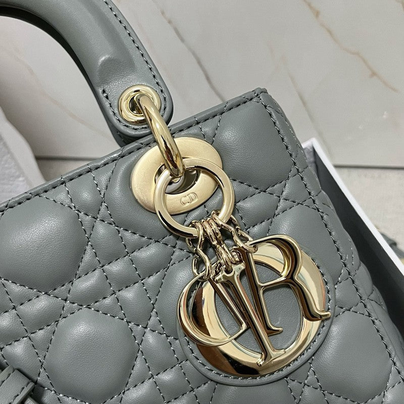 OZ - Dir Bags - 1053