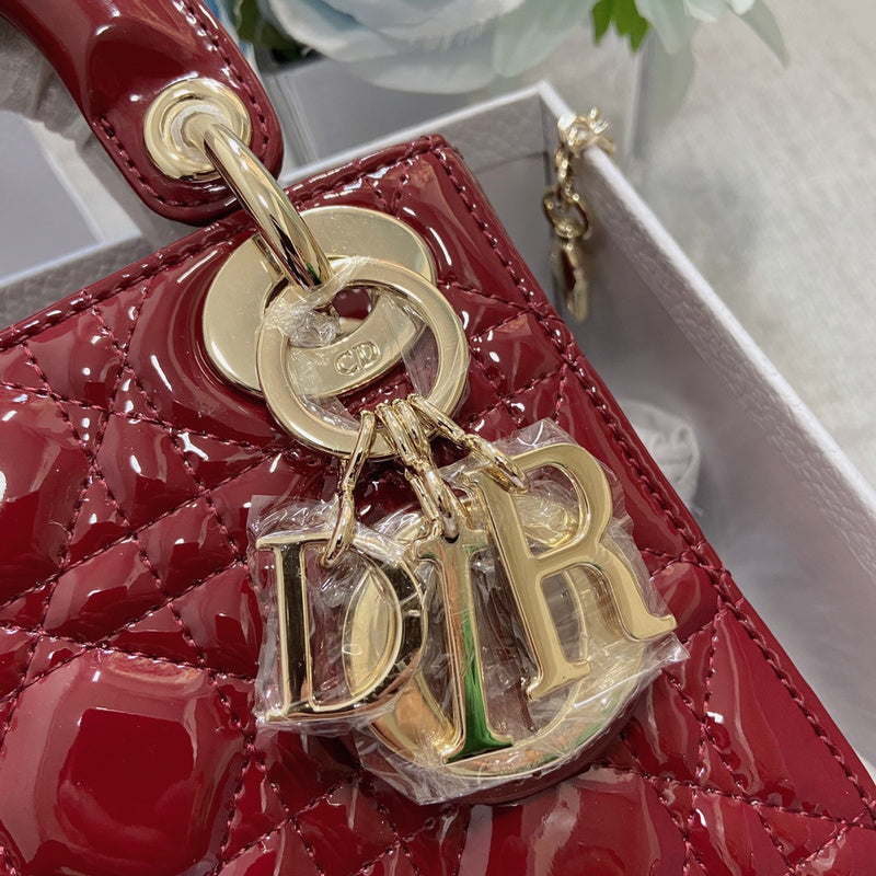 OZ - Dir Bags - 900