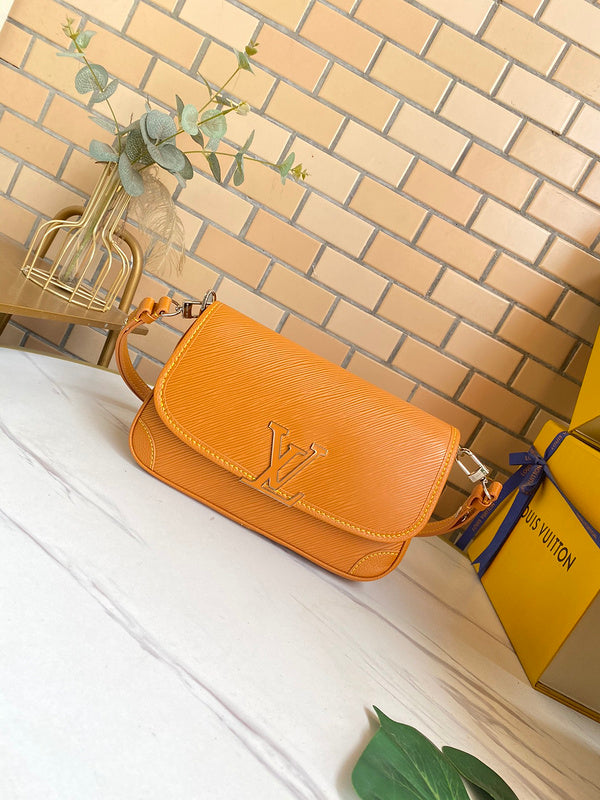 Ozarra - GUKI Women Bags - 2017