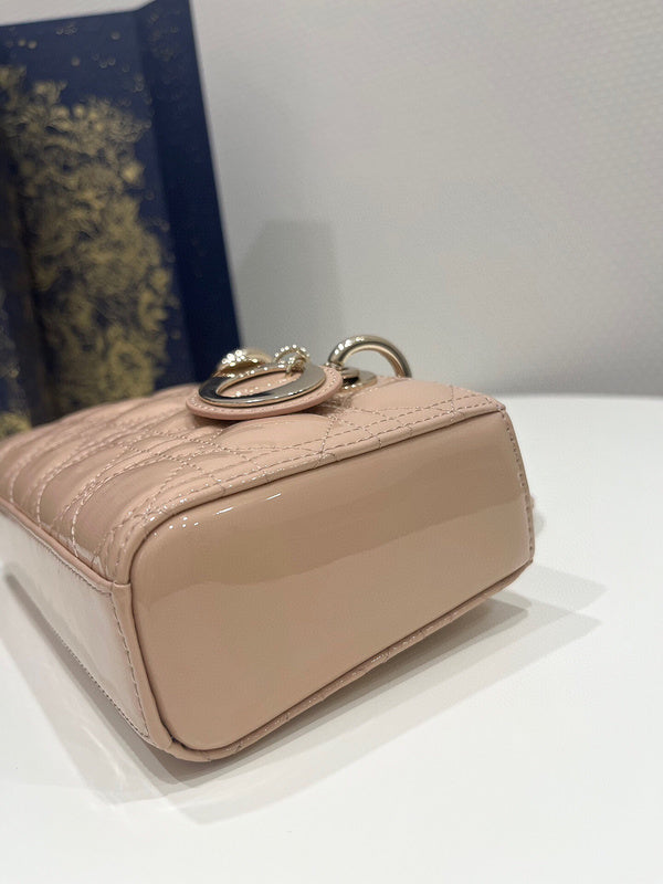 Ozarra - Dir Bags - 689