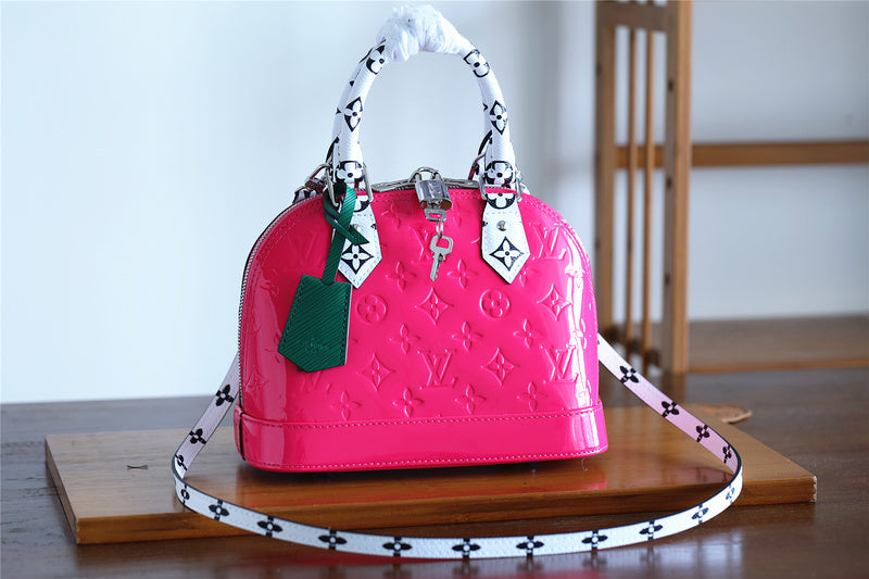 Ozarra Fashion Lu-Vi bags - 8276