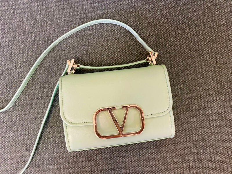 OZ - VEL Bags - 820