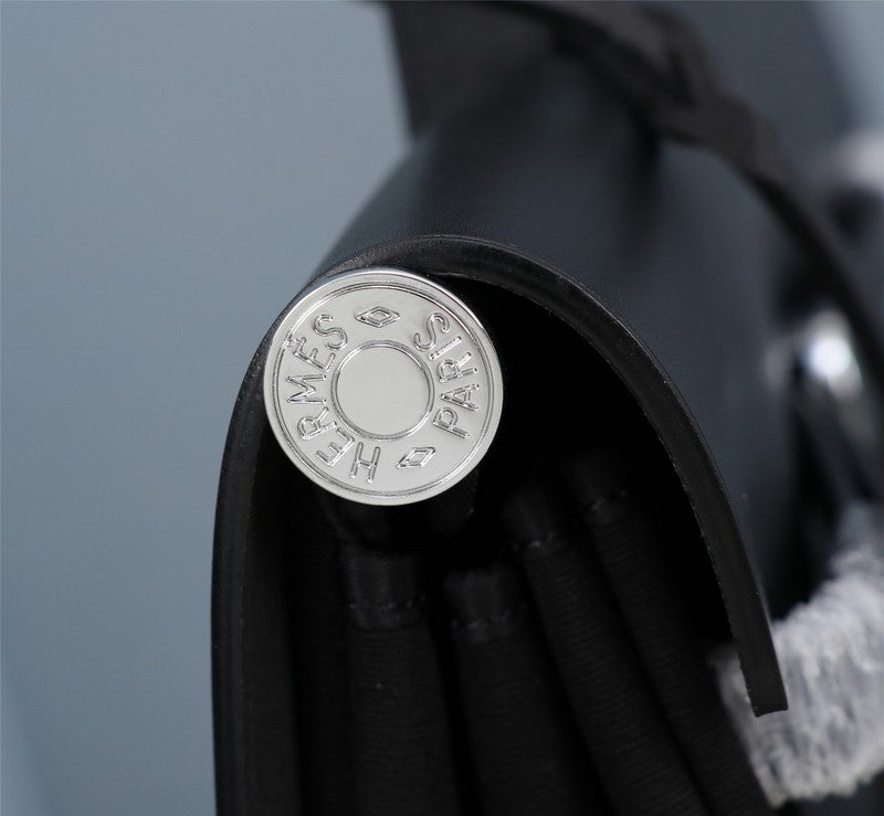 Ozarra - HMS Bags - 564