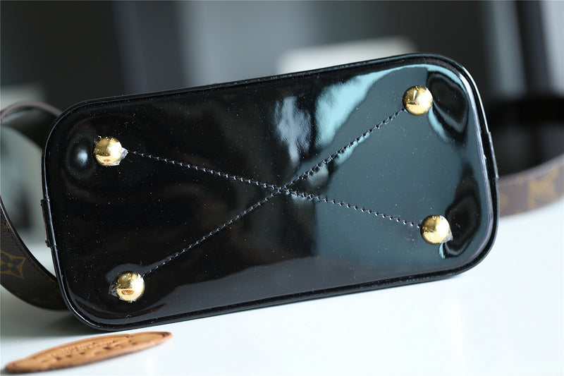 Ozarra Fashion Lu-Vi bags - 8283