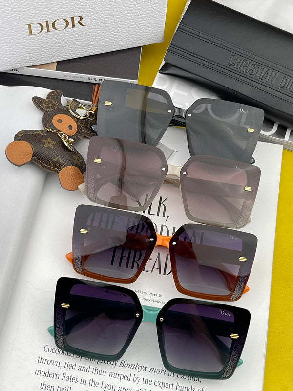 OZ - Dir Sunglasses - 097