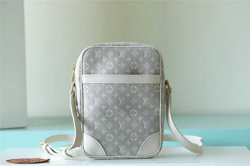 Ozarra Fashion Lu-Vi bags - 9895
