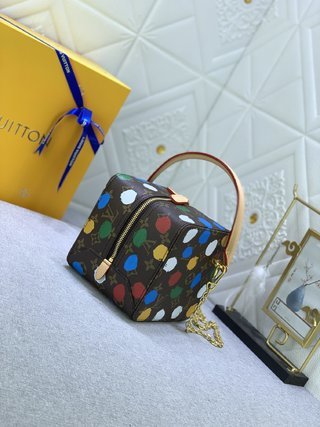 Ozarra - GUKI Women Bags - 1601