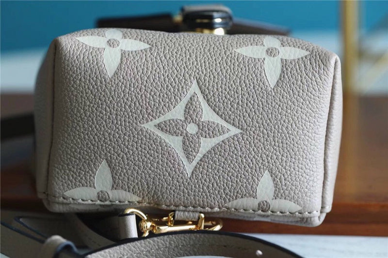 Ozarra - LUV Bags - 012