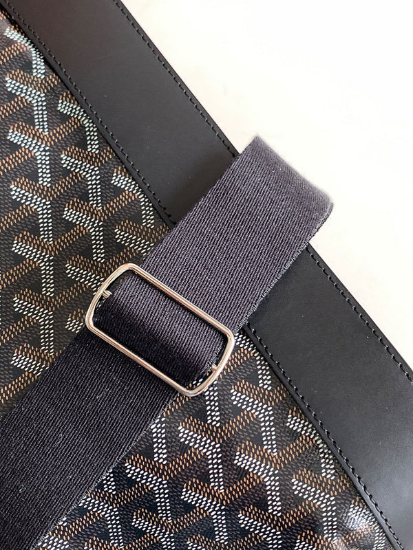 Ozarra - GOD Bags - 004