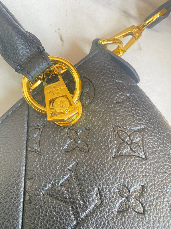 Ozarra - GUKI Women Bags - 2045