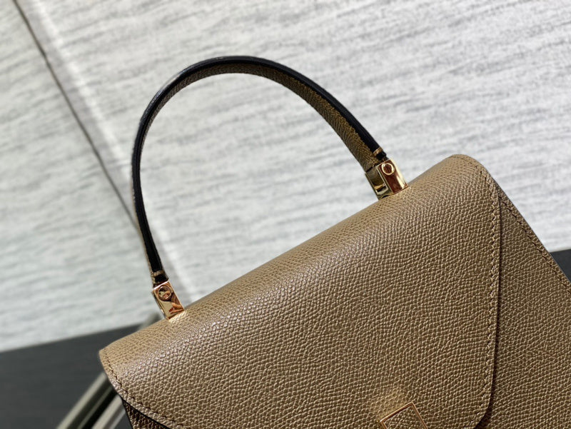 Ozarra - HMS Bags - 015