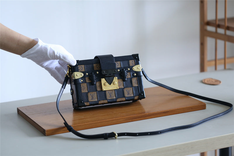 Ozarra Fashion Lu-Vi bags - 8218