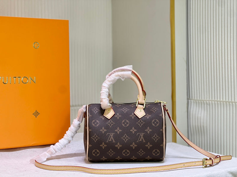 Ozarra - GUKI Women Bags - 1501