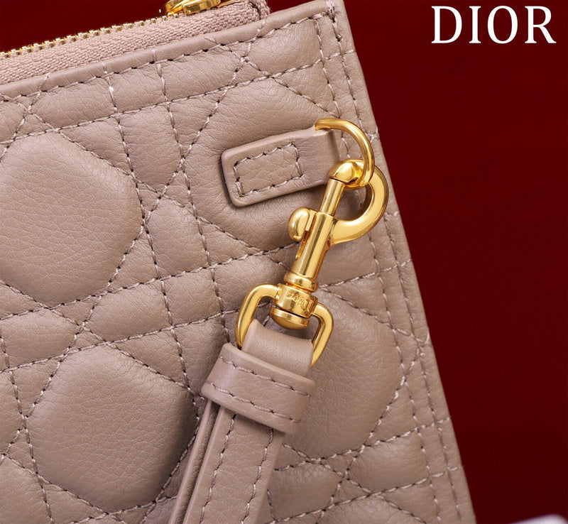 Ozarra - Dir Bags - 771