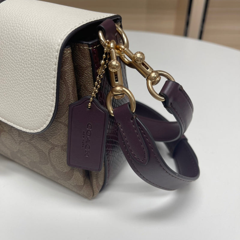 Ozarra - CAH Bags - 589