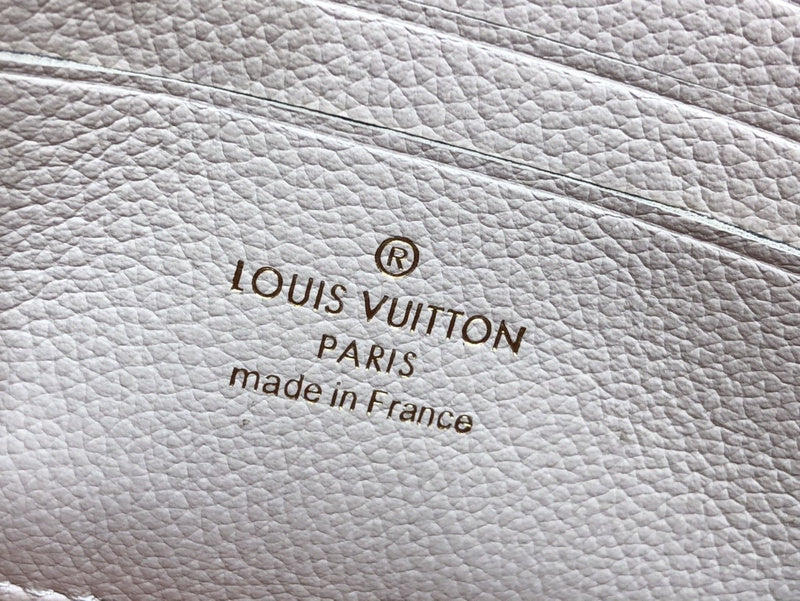 Fashion Lu-Vi bags - 3557