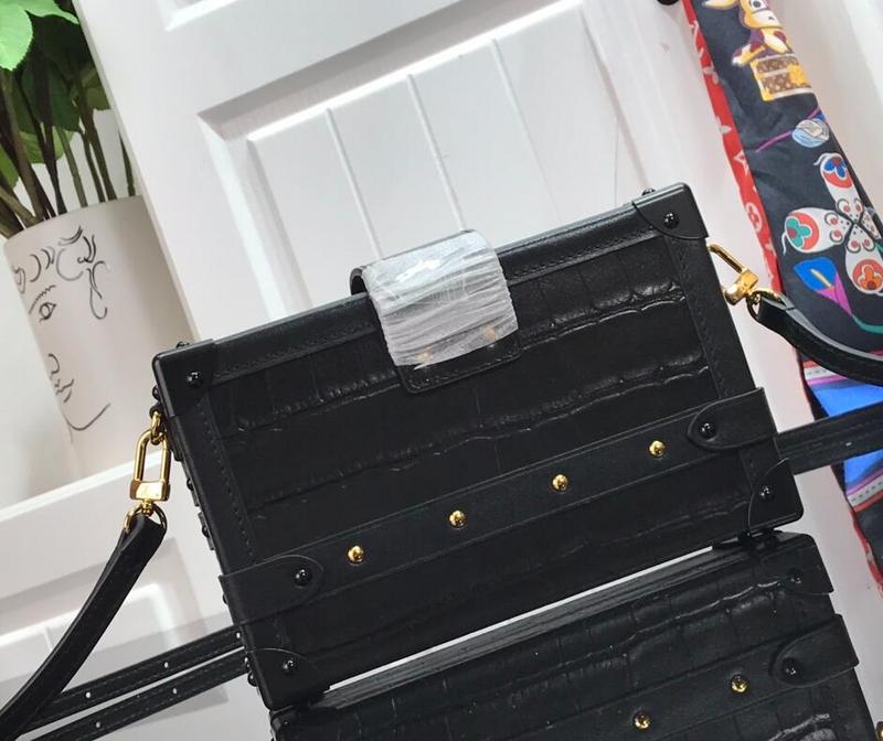 Ozarra Luxury - LOV Bags - 2364